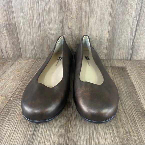 SAS Women 12 Double Wide Scenic Ballet Flats Bronze Leather Slip On Comfort Shoe - Picture 4 of 7